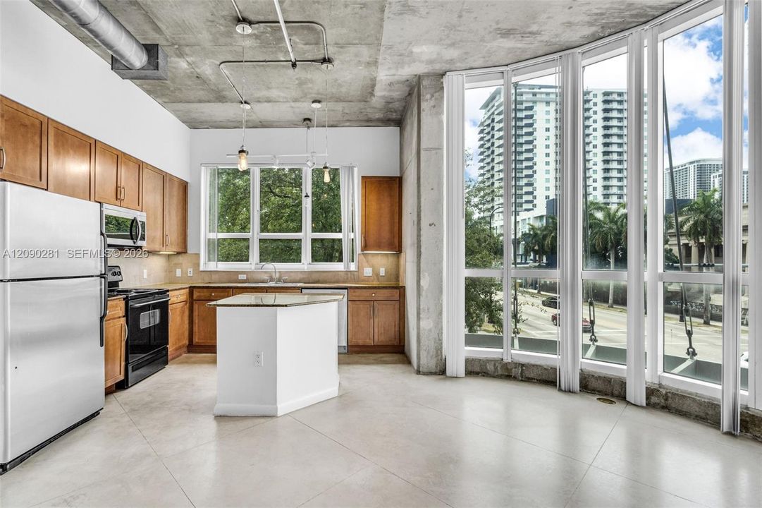 En Venta: $535,000 (2 camas, 2 baños, 1347 Pies cuadrados)