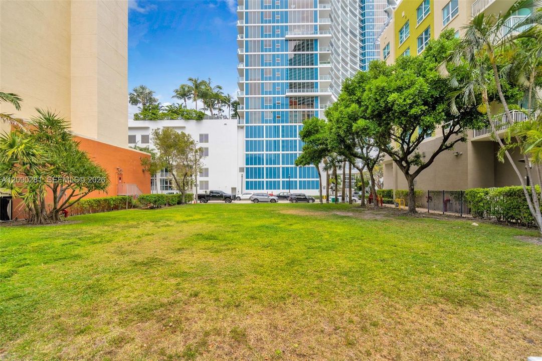 En Venta: $535,000 (2 camas, 2 baños, 1347 Pies cuadrados)