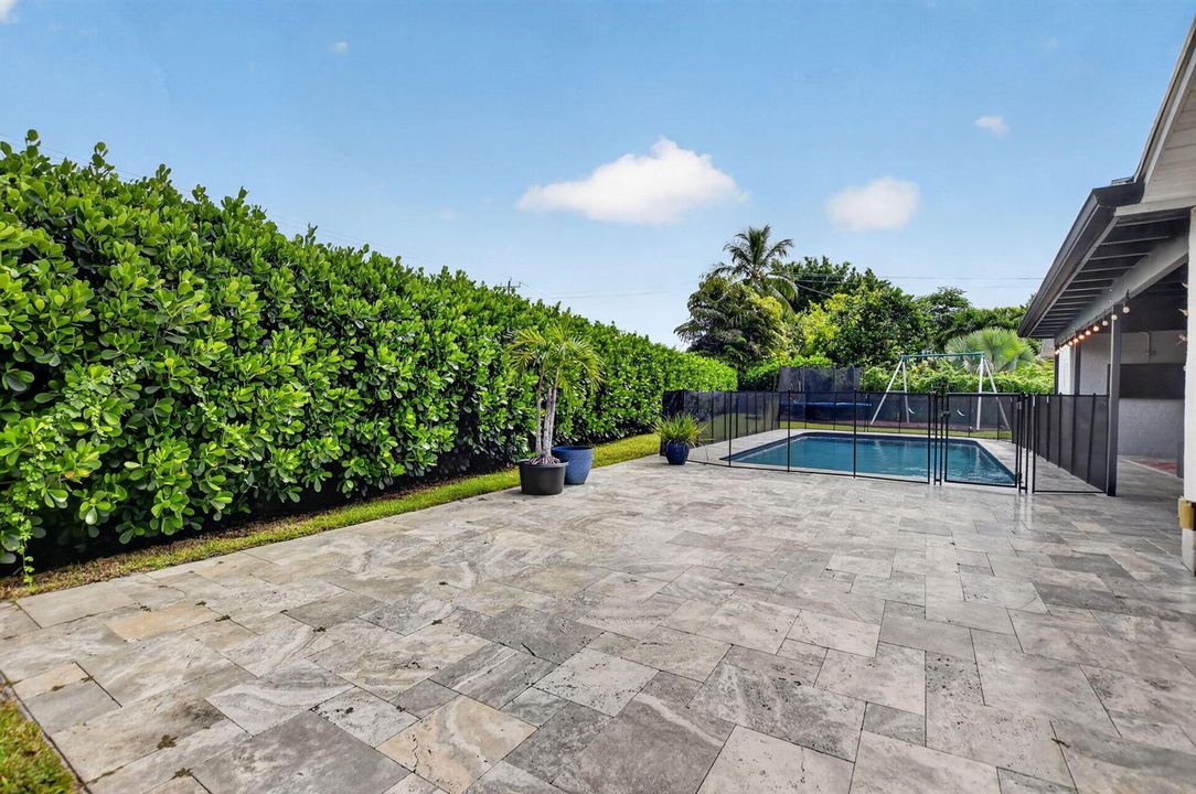 52-web-or-mls-22606-29