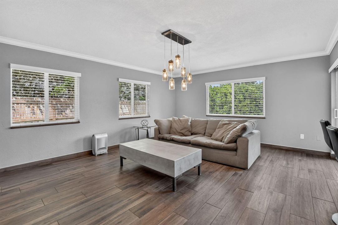 20-web-or-mls-22606-08