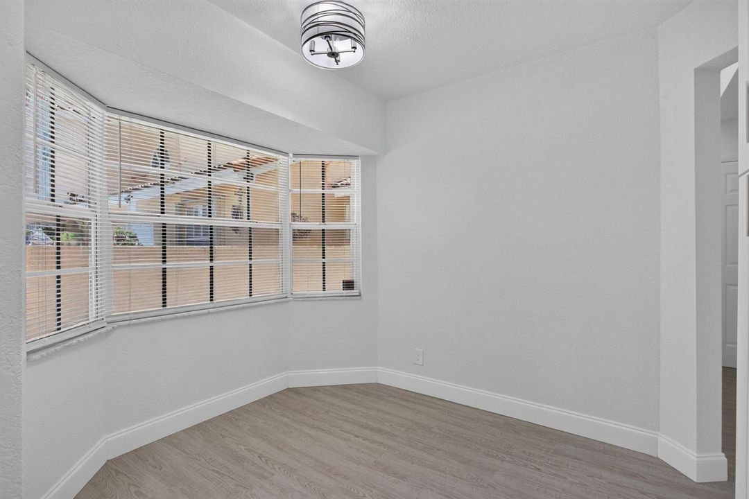 12-web-or-mls-11451-4206