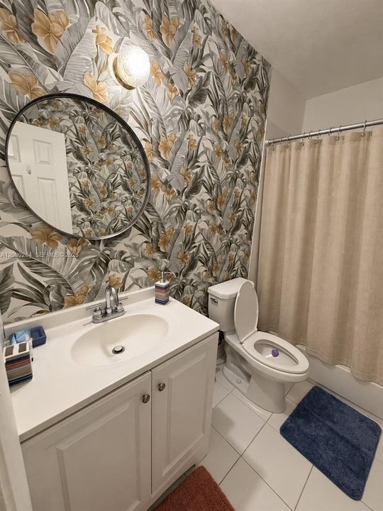 For Rent: $3,900 (4 beds, 2 baths, 1118 Square Feet)