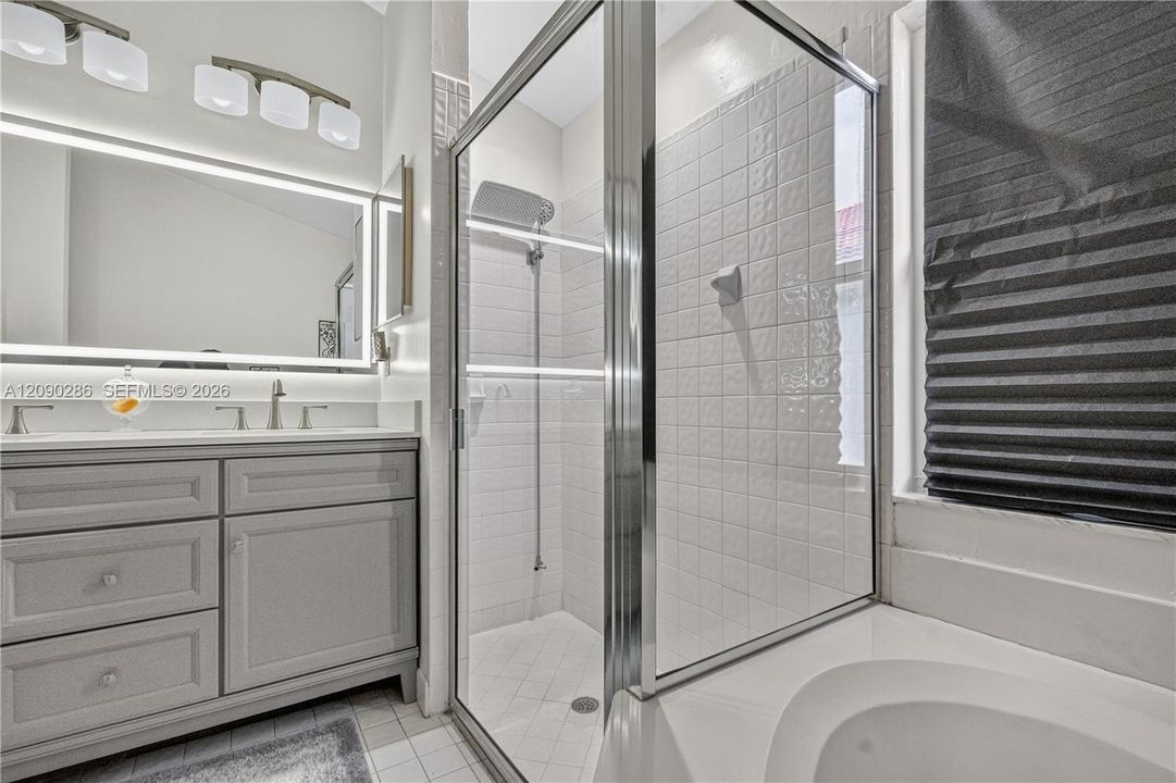 На продажу: $590,000 (3 спален, 2 ванн, 1652 Квадратных фут)