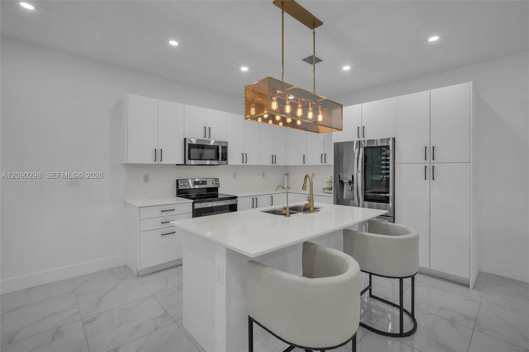 For Sale: $990,000 (5 beds, 3 baths, 2070 Square Feet)