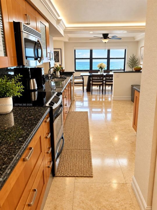 For Sale: $1,050,000 (2 beds, 2 baths, 1700 Square Feet)