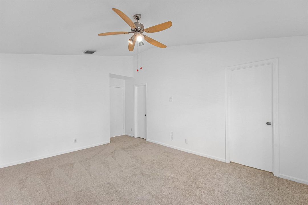 026-11031PeriwinkleLane-Tamarac-FL-33321