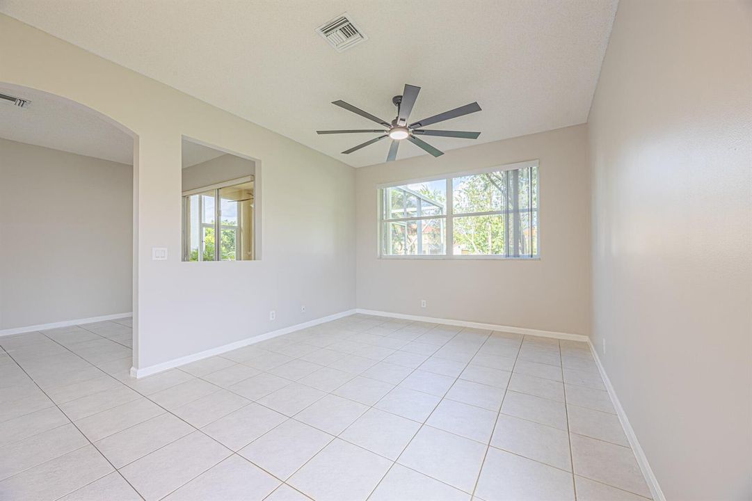 153A0054-HDR