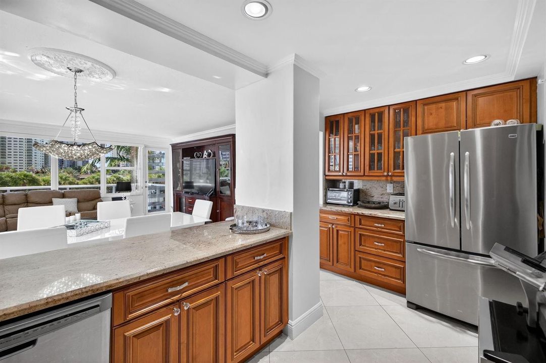 French door refrigerator