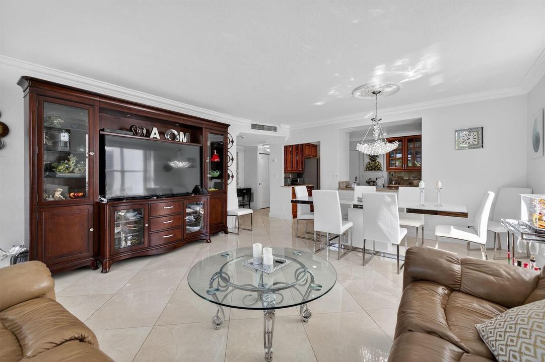 Living/Dining