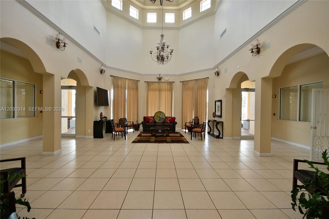 For Rent: $3,000 (3 beds, 2 baths, 1235 Square Feet)