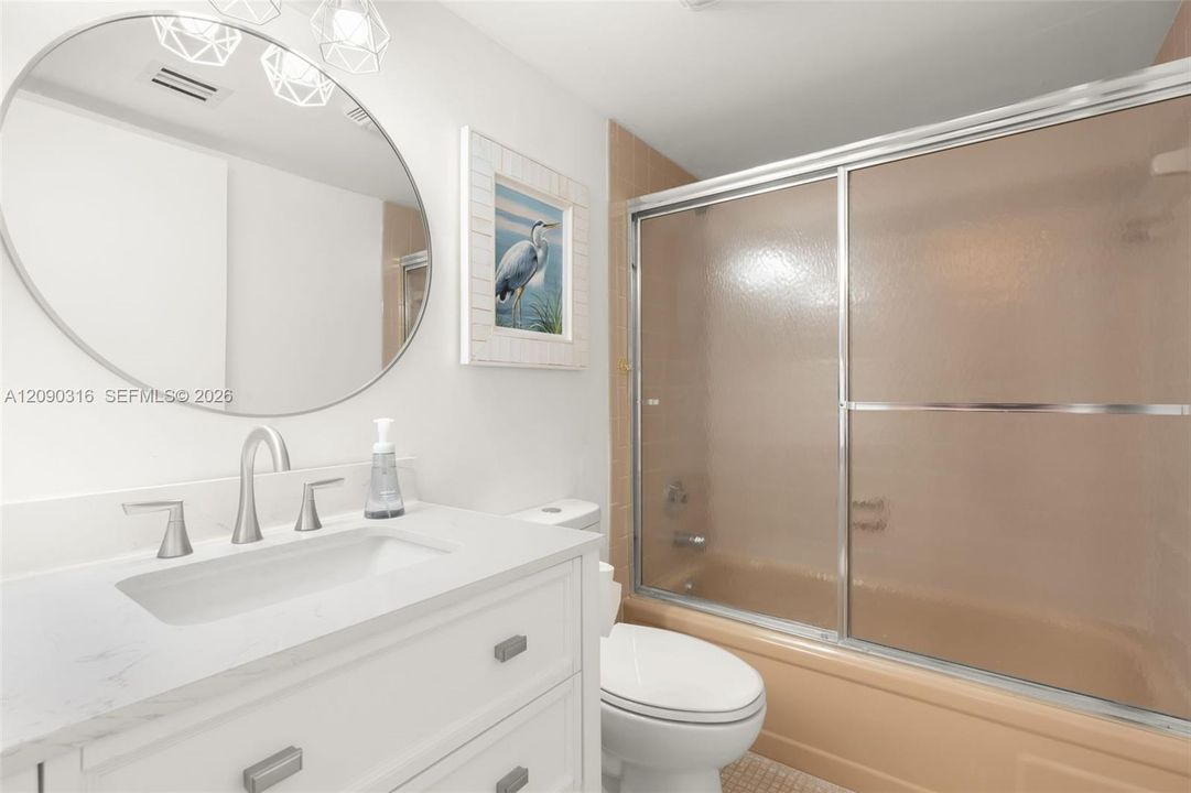 2ND FULL BATHROOM