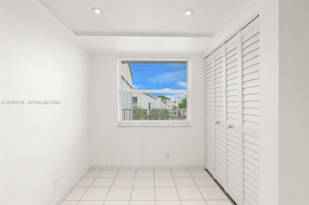 En Venta: $137,500 (1 camas, 2 baños, 850 Pies cuadrados)