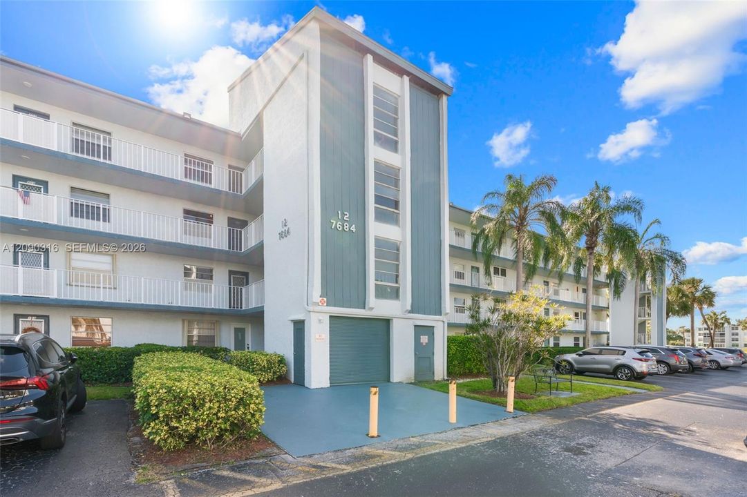 En Venta: $137,500 (1 camas, 2 baños, 850 Pies cuadrados)