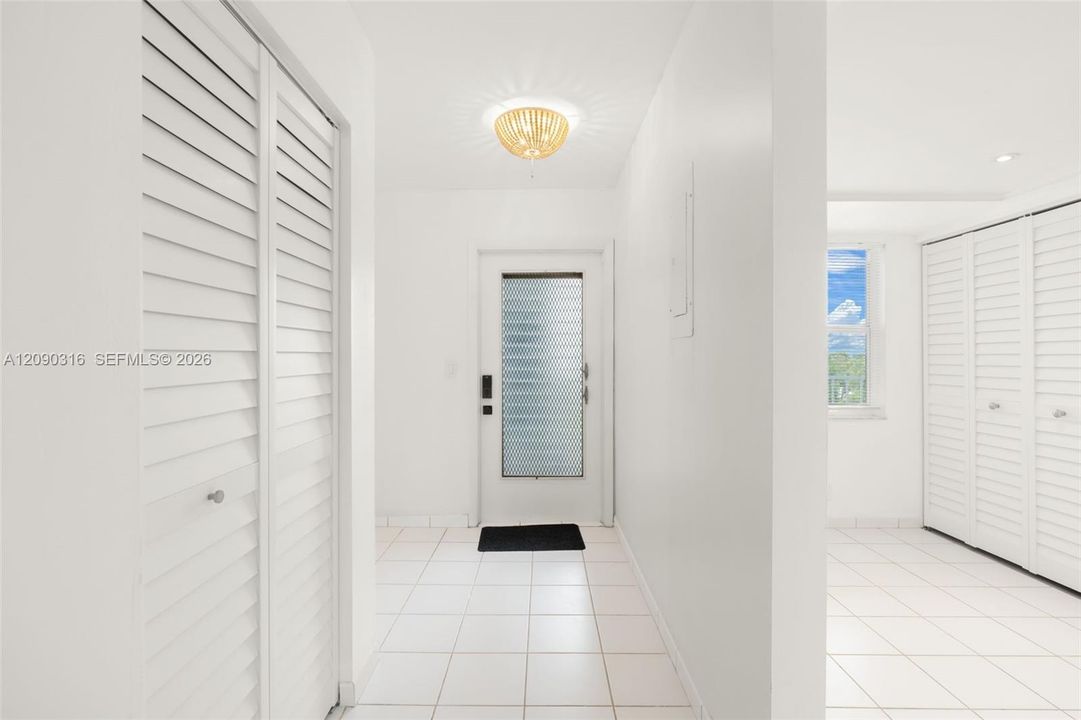 En Venta: $137,500 (1 camas, 2 baños, 850 Pies cuadrados)