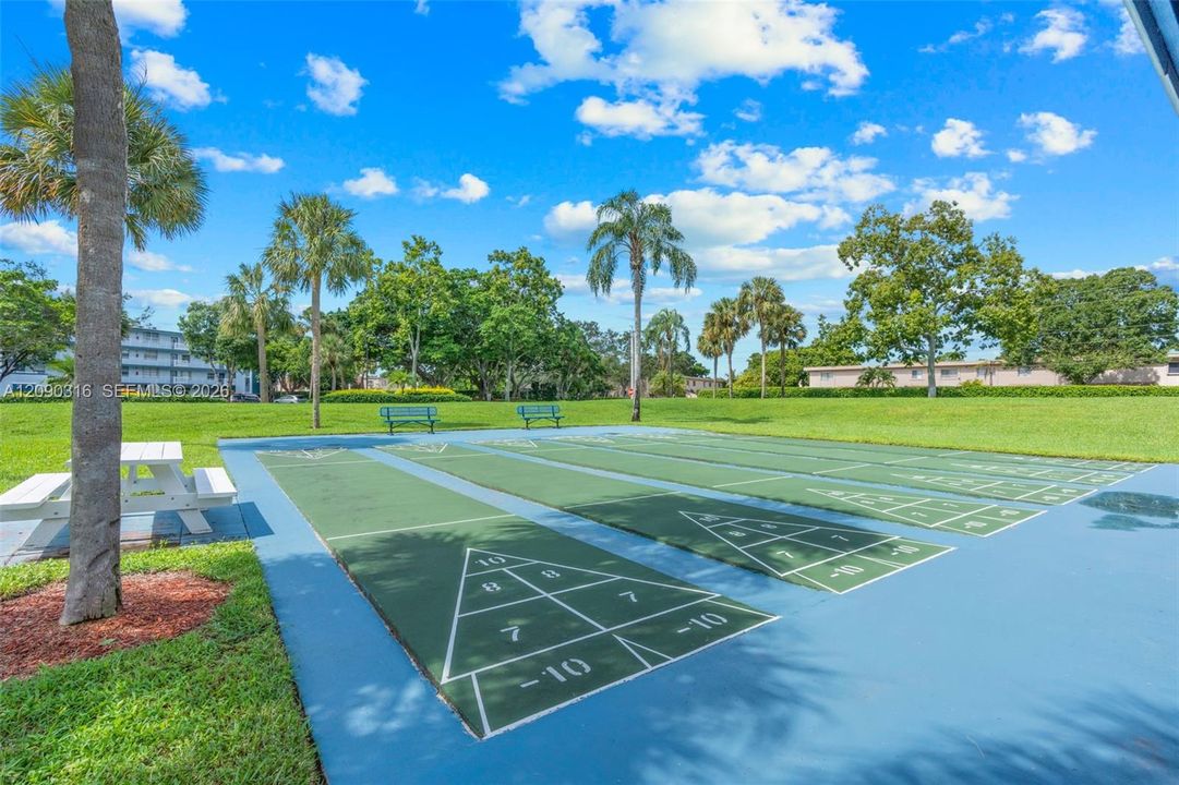 En Venta: $137,500 (1 camas, 2 baños, 850 Pies cuadrados)
