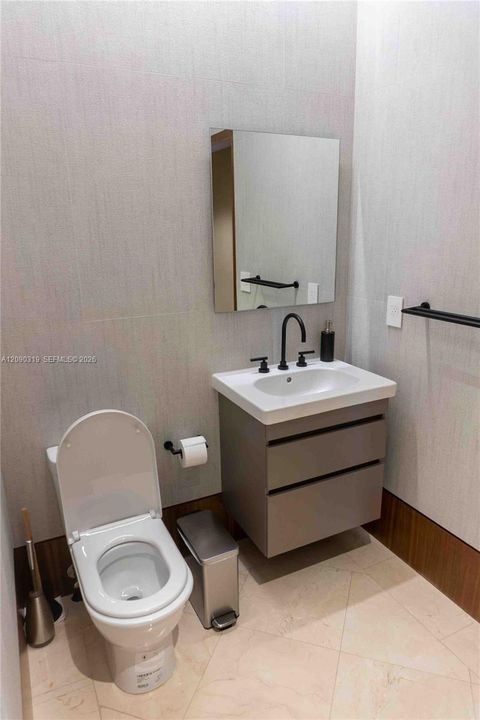 В аренду: $16,000 (0 спален, 0 ванн, 0 Квадратных фут)