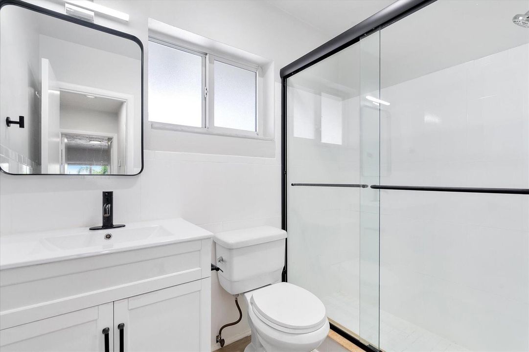 26-720 NE 7th St_026