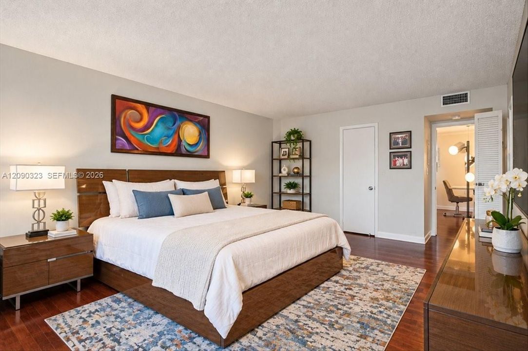 For Rent: $3,450 (2 beds, 2 baths, 1280 Square Feet)