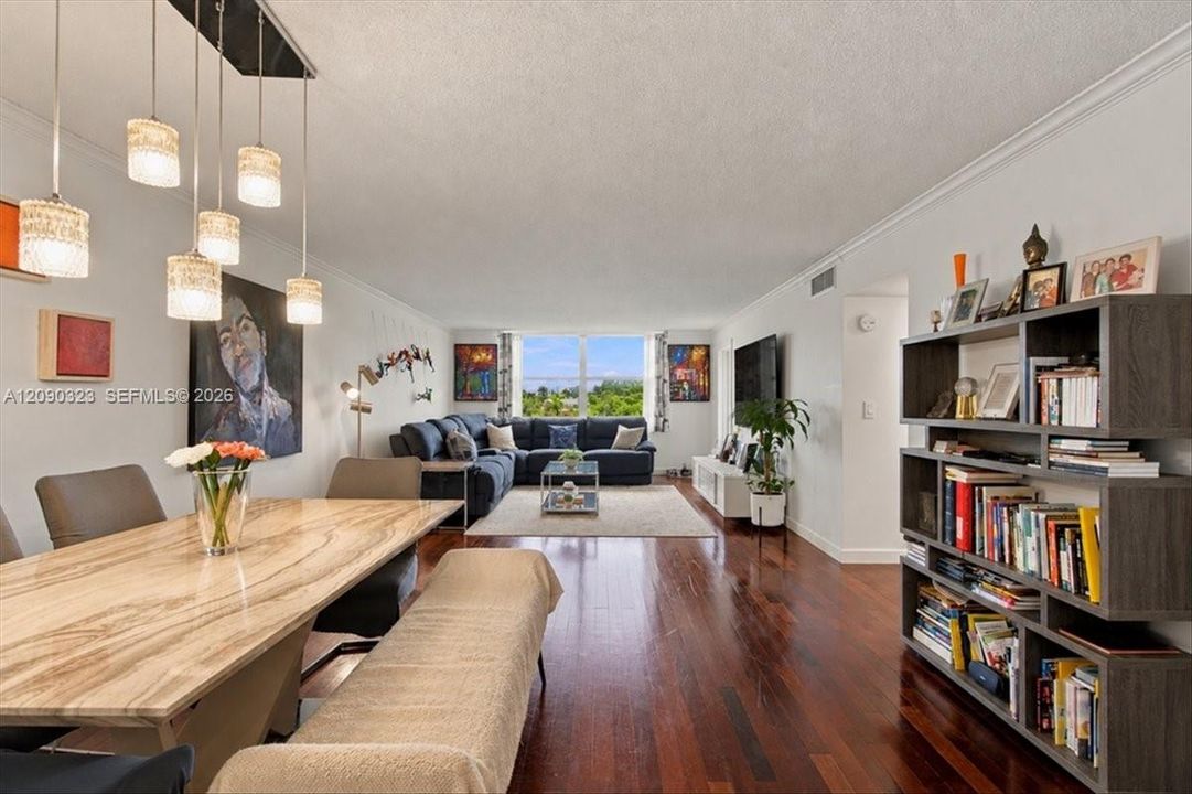 For Rent: $3,450 (2 beds, 2 baths, 1280 Square Feet)