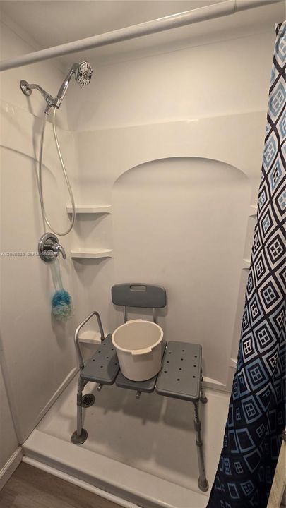 En Venta: $200,000 (2 camas, 2 baños, 1320 Pies cuadrados)
