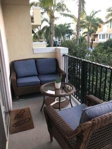 BALCONY 3