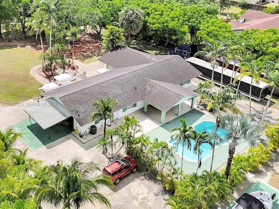 For Rent: $4,500 (3 beds, 2 baths, 2082 Square Feet)