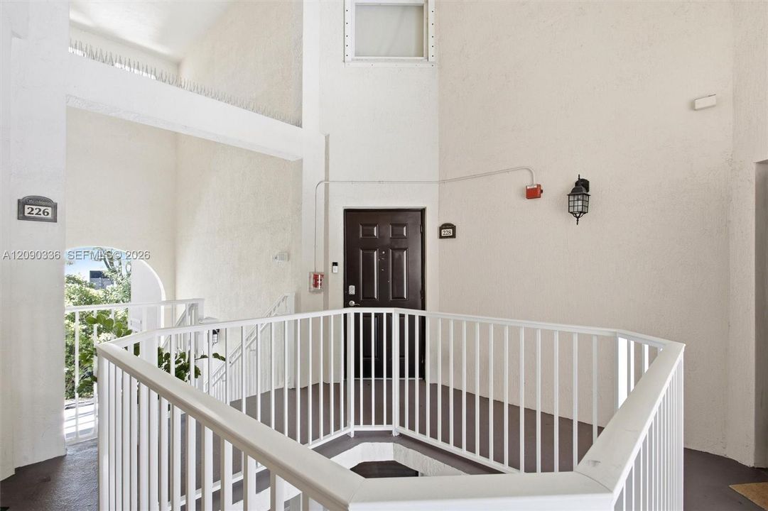 For Sale: $425,000 (3 beds, 2 baths, 1256 Square Feet)