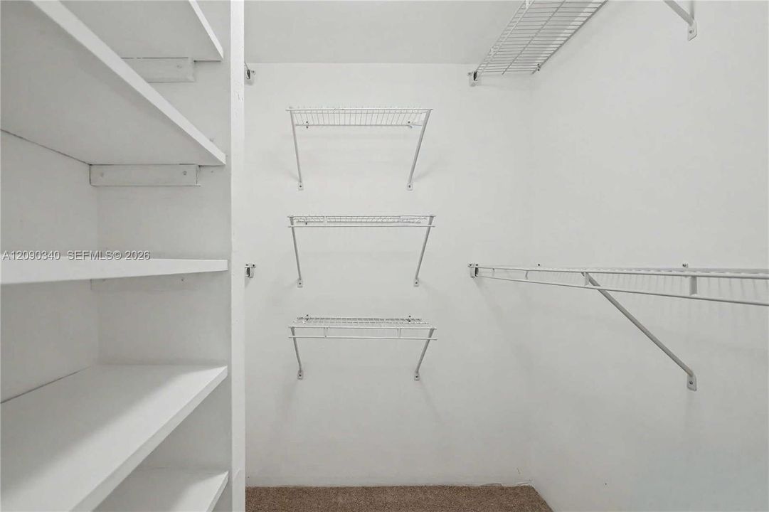 В аренду: $2,600 (2 спален, 2 ванн, 1138 Квадратных фут)