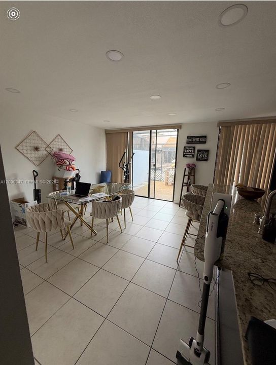 For Sale: $459,995 (3 beds, 2 baths, 1396 Square Feet)