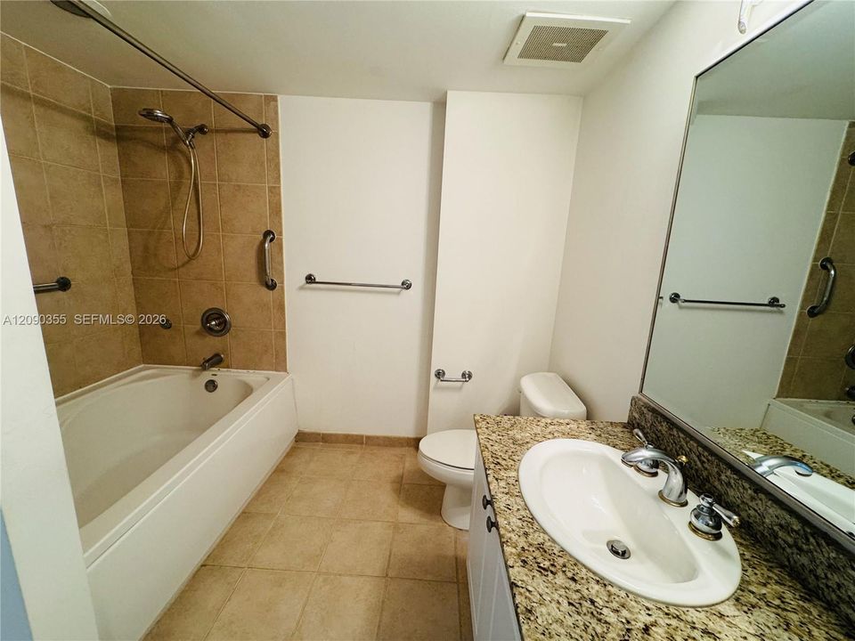В аренду: $2,300 (1 спален, 1 ванн, 860 Квадратных фут)