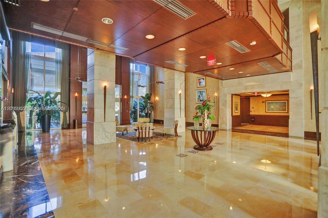 В аренду: $2,300 (1 спален, 1 ванн, 860 Квадратных фут)