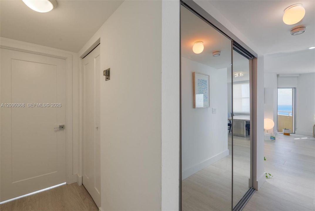 For Sale: $845,000 (2 beds, 2 baths, 1380 Square Feet)