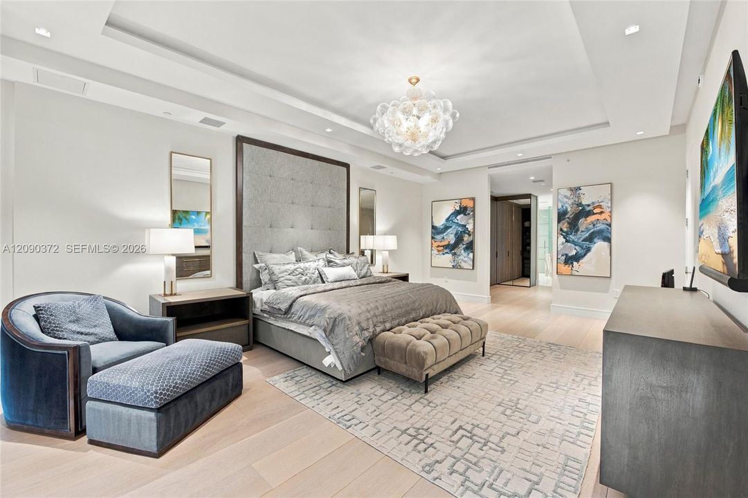 For Sale: $11,150,000 (3 beds, 4 baths, 3296 Square Feet)
