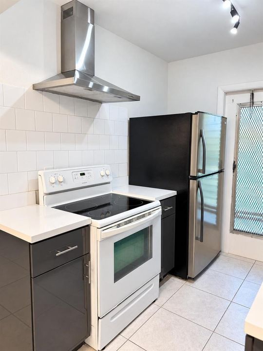 c94e8e0a-78fb-46ce-ab63-542df3b4c59c