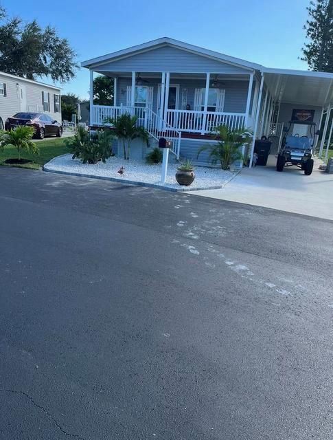 88 Sandhill Blvd