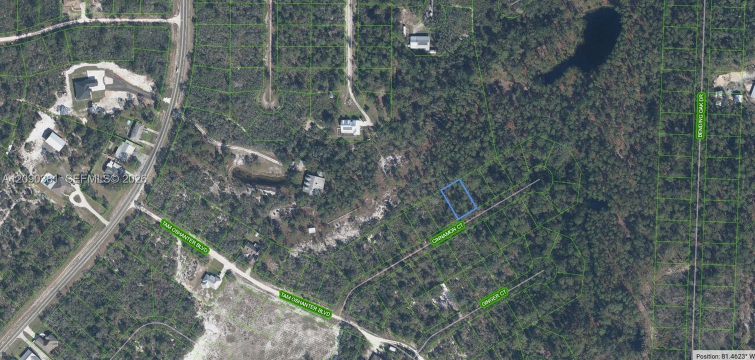 На продажу: $8,900 (0.25 acres)