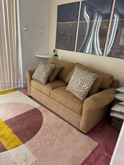 В аренду: $3,200 (2 спален, 2 ванн, 980 Квадратных фут)