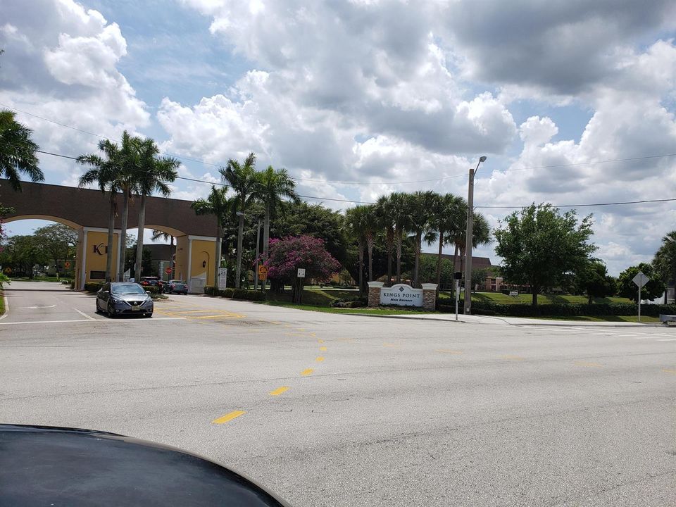 Main Entrance to KPG&CC