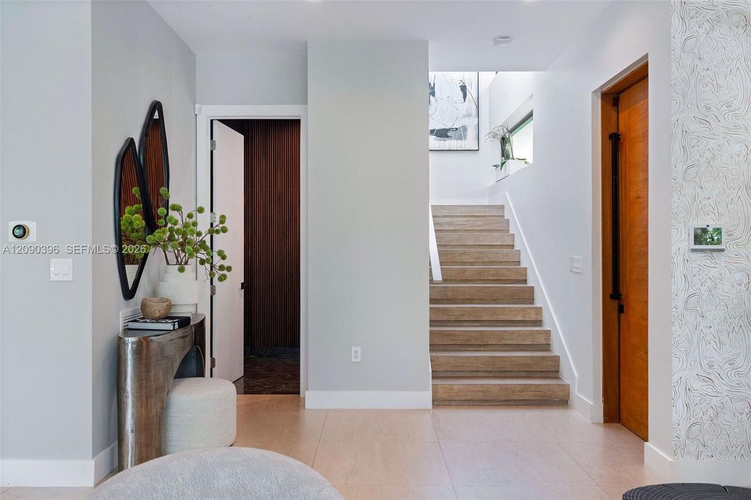 En Venta: $6,595,000 (4 camas, 4 baños, 3623 Pies cuadrados)