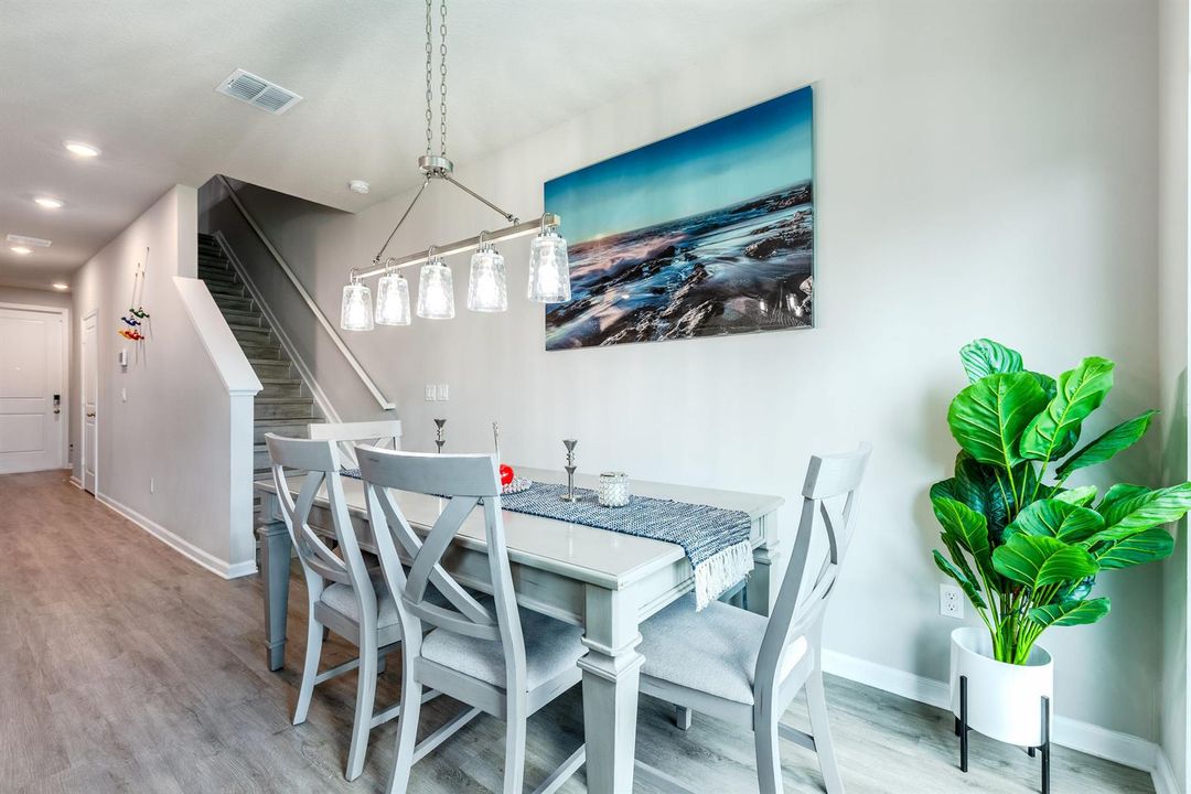 1645LindleySt.MagnoniaPark-12