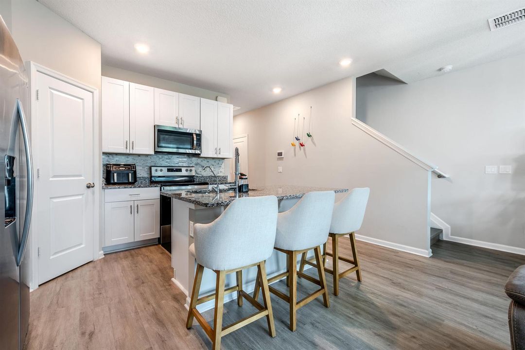 1645LindleySt.MagnoniaPark-8