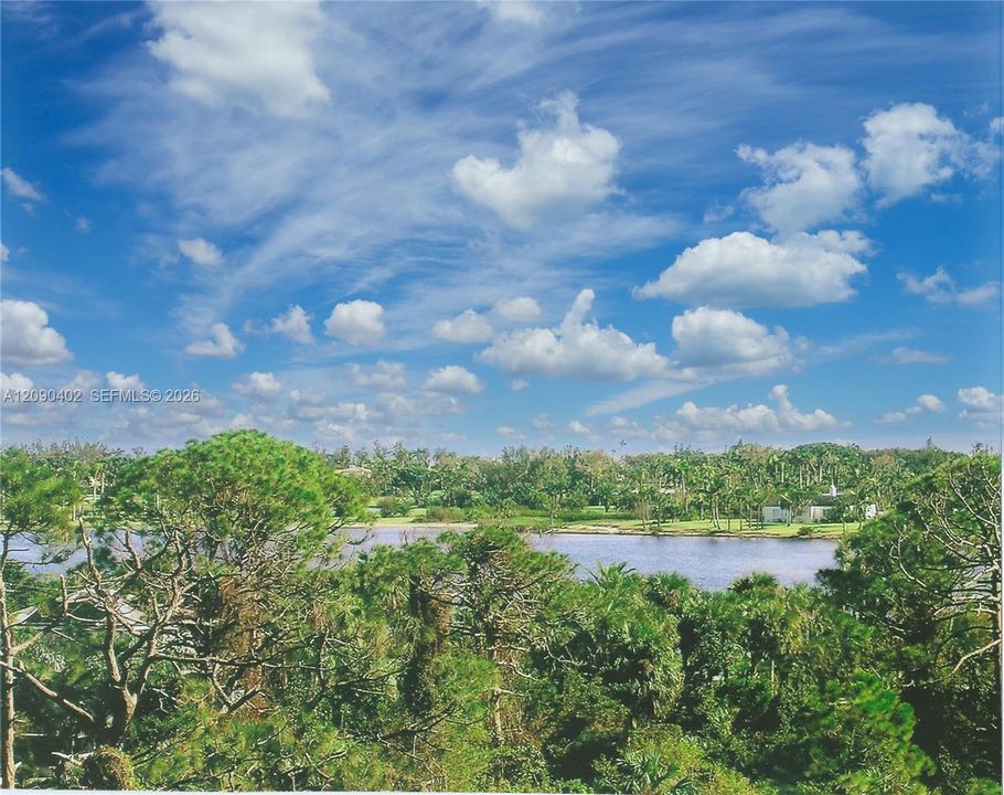 En Venta: $349,000 (0.25 acres)