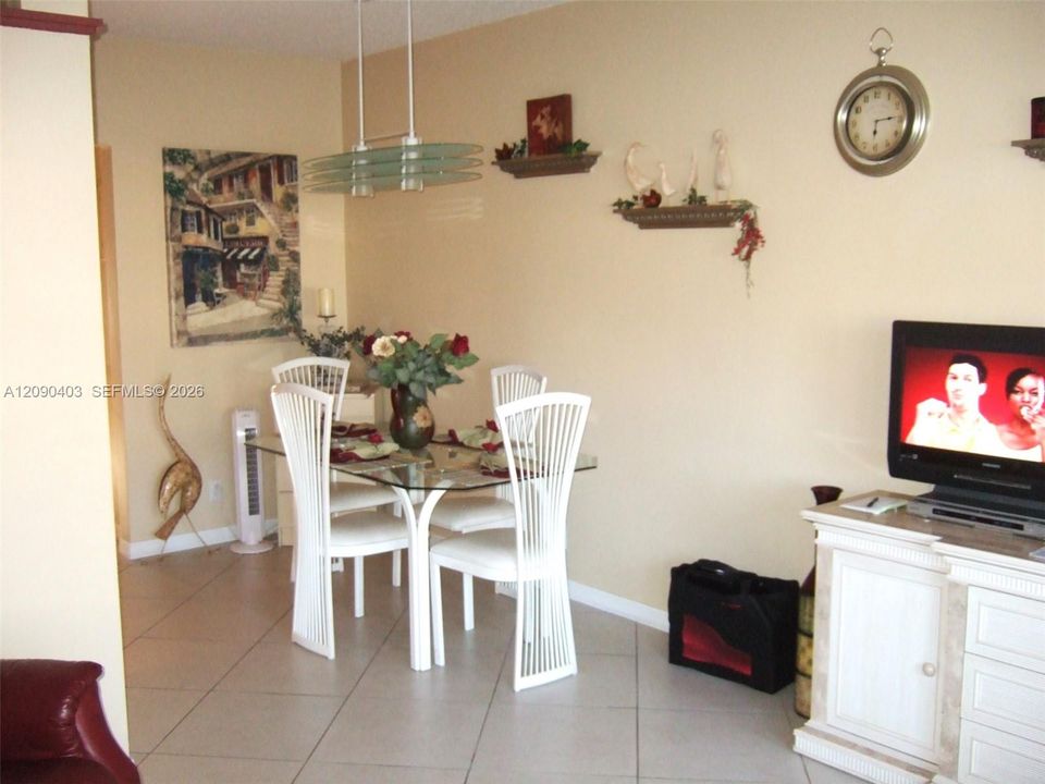 En Venta: $116,000 (1 camas, 1 baños, 625 Pies cuadrados)