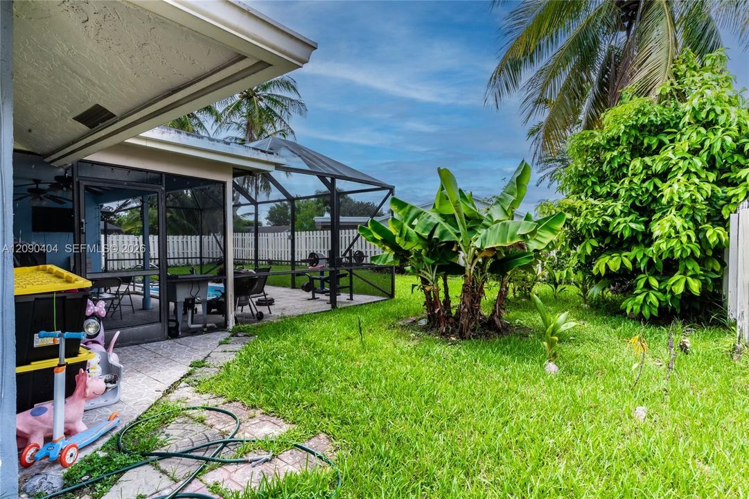 For Sale: $529,000 (3 beds, 2 baths, 1440 Square Feet)