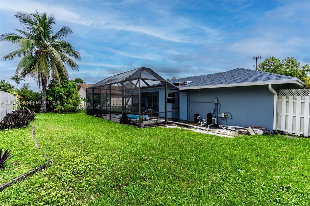 For Sale: $529,000 (3 beds, 2 baths, 1440 Square Feet)