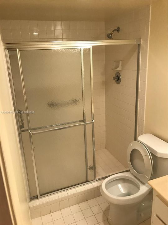 For Sale: $109,888 (2 beds, 2 baths, 1002 Square Feet)