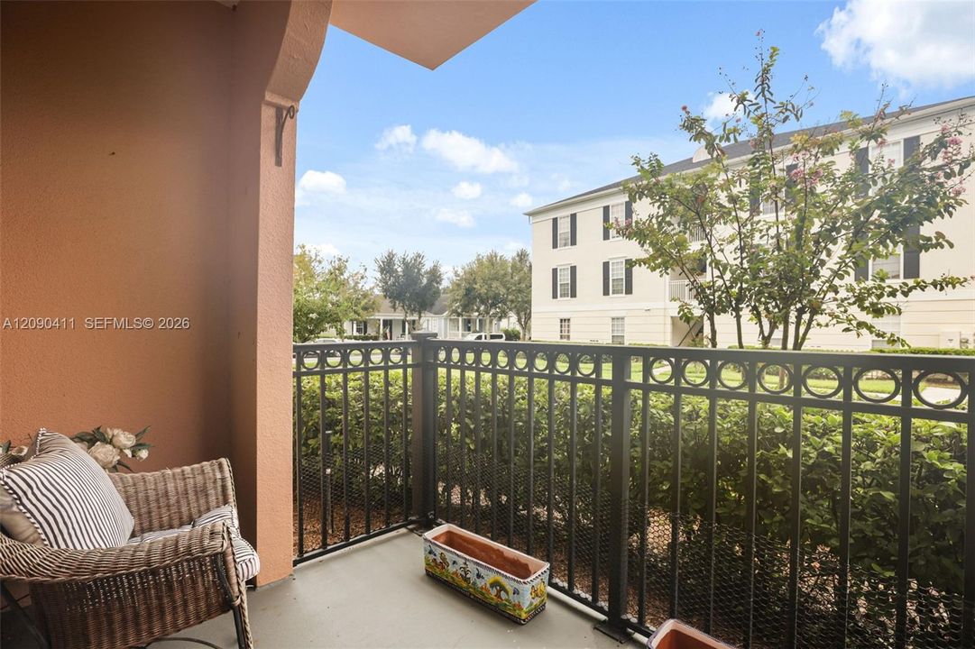 En Venta: $330,000 (2 camas, 2 baños, 1296 Pies cuadrados)