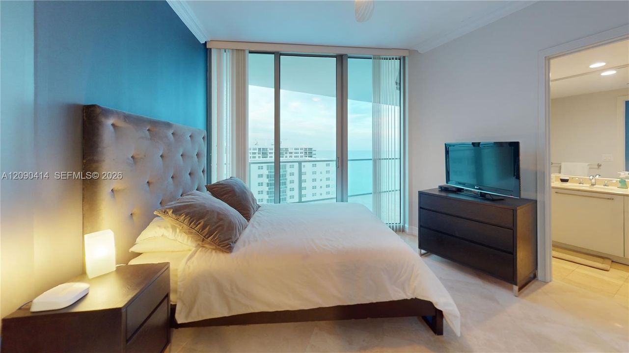 For Rent: $7,500 (3 beds, 3 baths, 2115 Square Feet)