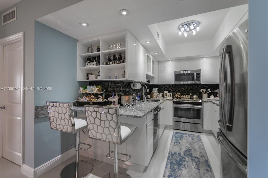 В аренду: $3,800 (1 спален, 1 ванн, 870 Квадратных фут)
