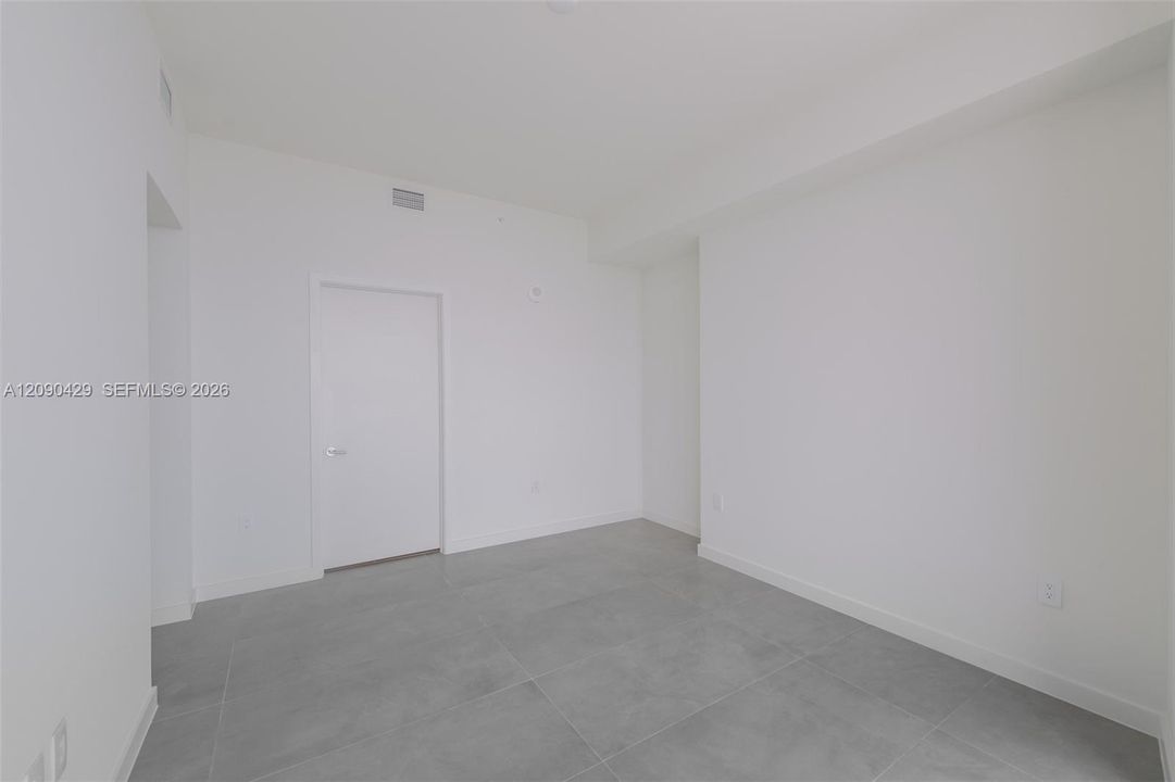 В аренду: $16,000 (3 спален, 3 ванн, 0 Квадратных фут)